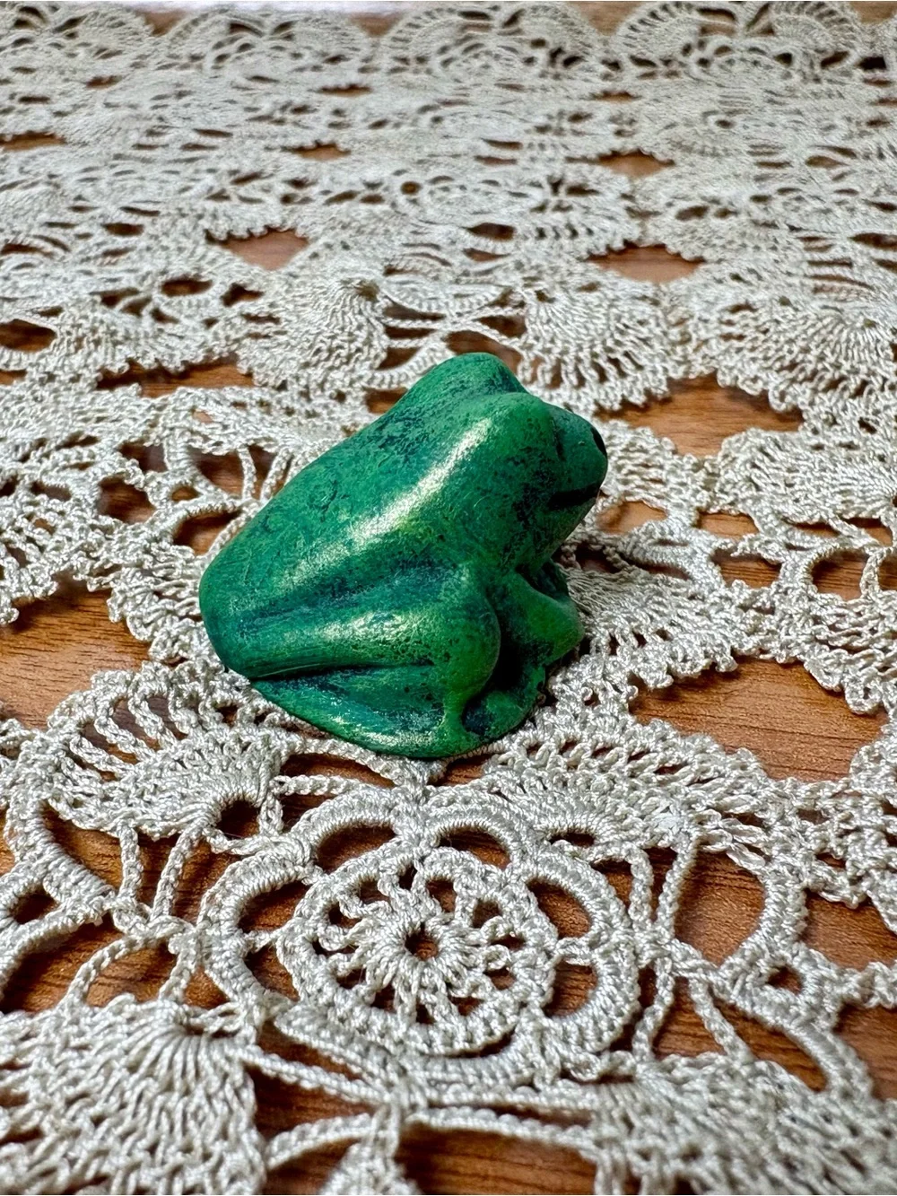 Vintage Miniature Hand Painted Ceramic Frog